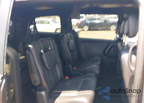 2016 Dodge Grand Caravan R/T z USA, uszkodzony, nr VIN 2C4RDGEG7GR364703